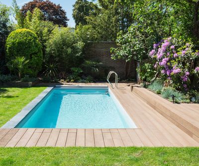 How soon after shocking a pool can I swim in it? Essential rules for safe bathing