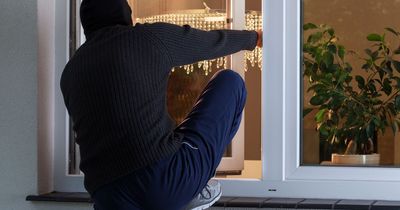 Police issue warning on people trying to get into your house