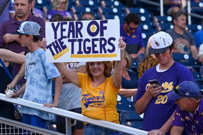 Why LSU Fans Have Consumed Nearly 50,000 Jell-O Shots at Omaha Bar
