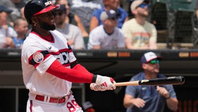Luis Robert surpasses 20 homers as White Sox finally win another series