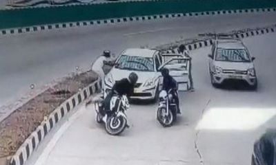 Delhi: Robbery at gunpoint inside Pragati Maidan tunnel; CM Kejriwal slams LG over law and order