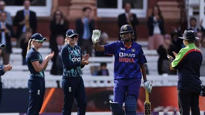 Jhulan Goswami, Eoin Morgan, Heather Knight join MCC World Cricket Committee