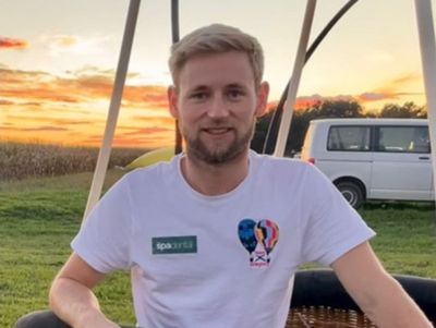 Tributes paid to hot air balloon pilot killed in crash