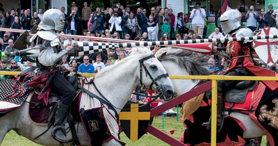 Edinburgh families can enjoy summer jousting event with knights and falconry