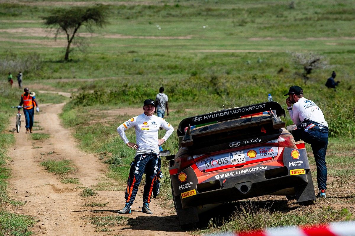 Abiteboul: WRC Safari Rally reliability issues a “wake…