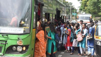 Mysuru KSRTC division seeks 120 extra buses over ‘Shakti’ rush