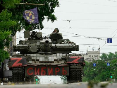 The week in Ukraine: When Prigozhin turned Wagner's tanks on Russia