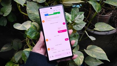 Google Messages' latest experiment makes RCS chats stand out in the home screen