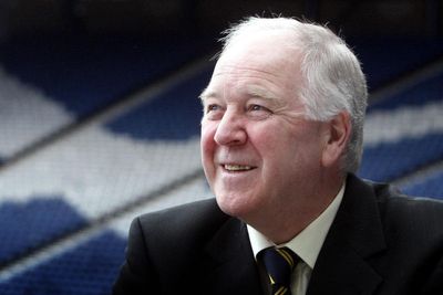 Tributes pour in after former Scotland manager Craig Brown dies aged 82