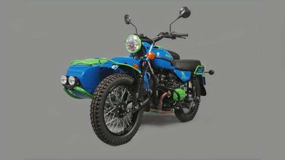 Ural Motorcycles Introduces Green Tanager Accent Kit For The Gear Up