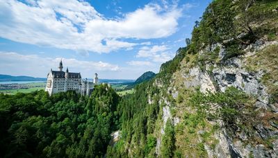 Services set for Naperville woman shoved into ravine in southern Germany