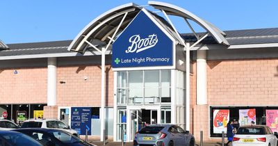 Boots shoppers say they don't need makeup after trying £10 anti-wrinkle serum that 'works like laser treatment'