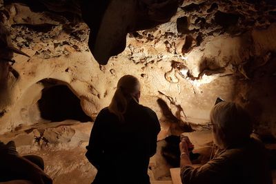 The world's oldest Neanderthal art?