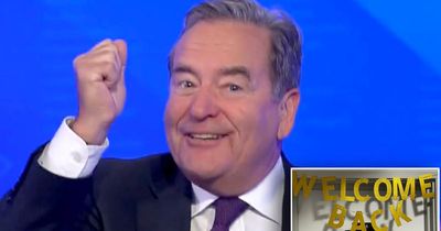 Jeff Stelling takes first TV role since Soccer Saturday exit on "old stomping ground"