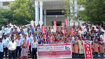 Students stage protest opposing NEP 2020 in Kalaburagi