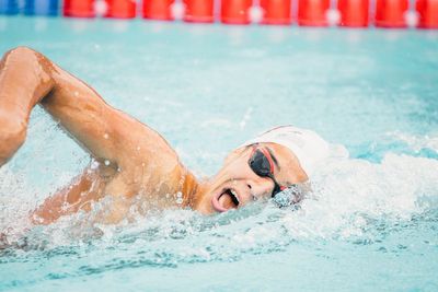 Best earplugs for swimming: options for triathletes and hobbyists