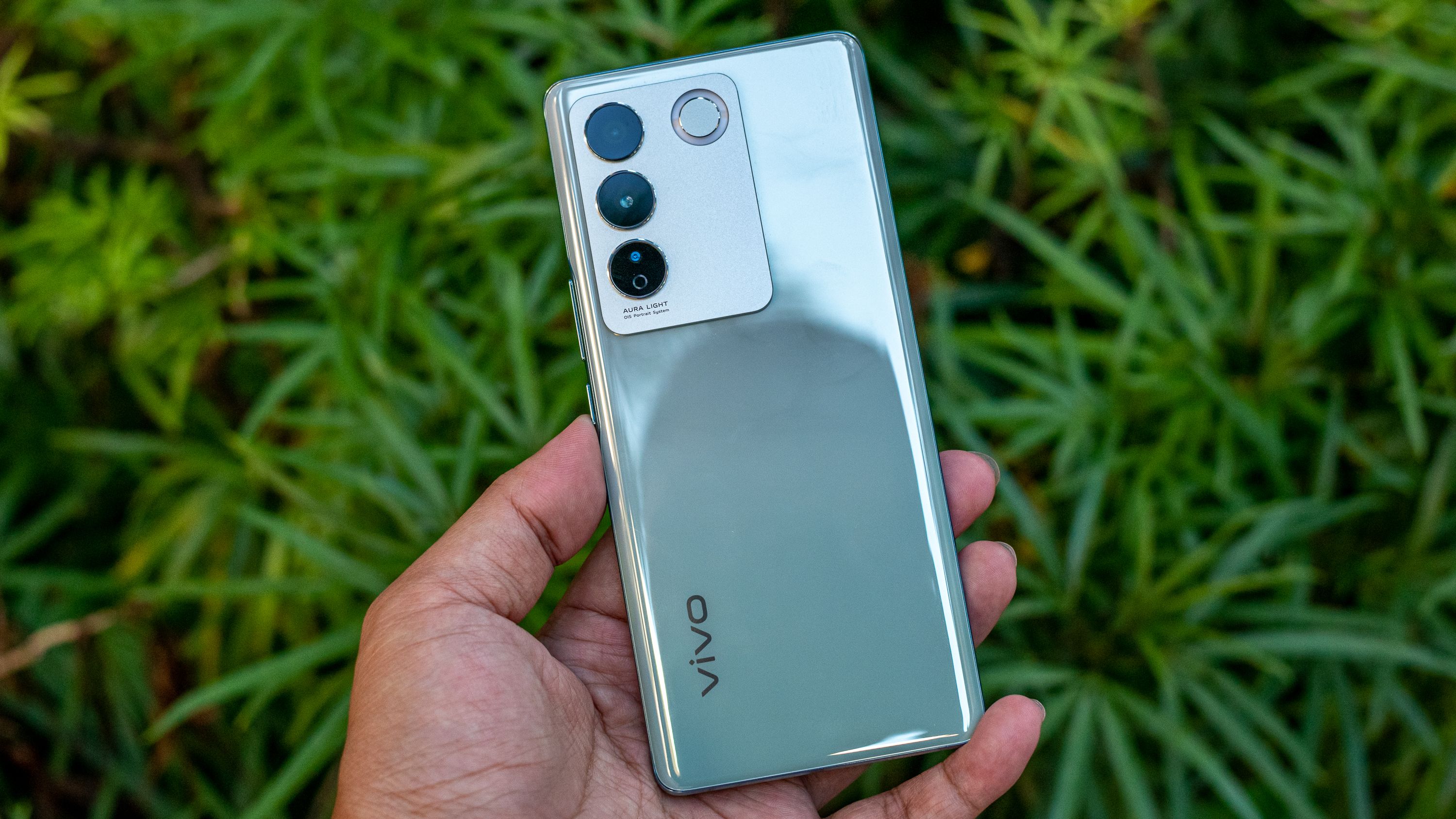 Vivo V27 Review A Step Forward In Vivo S Mid Range Vivo V27 Review A Step Forward In Vivo S Mid Range