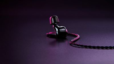 New Razer Moray headphones bring professional audio design to gaming and streaming