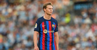 Frenkie de Jong comment should deter Manchester United despite fresh transfer hope