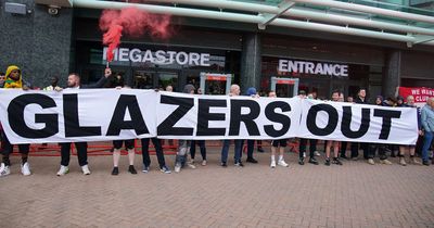 Manchester United protester group sends Glazers message as key takeover dates revealed