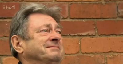 ITV1's Love Your Garden sees Alan Titchmarsh reduced to tears over dad's diagnosis