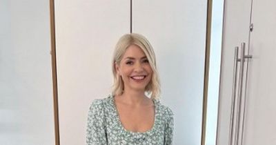 This Morning fans taken aback by Holly Willoughby's £70 dress