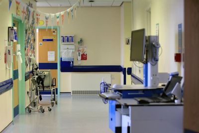 Almost 2,000 patients die within one month of trust discharge, report finds