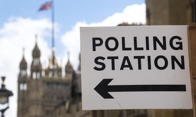 Time running out for UK electoral system to keep up with AI, say regulators