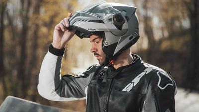 Tour In Comfort And Safety With Airoh's New Specktre Modular Helmet