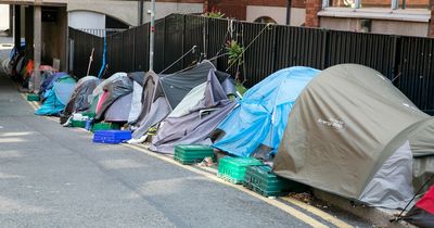 'Broken refugee system' criticised as Ukrainians get 'different' experience