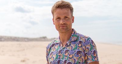 A Place in the Sun's Ben Hillman pays sweet tribute to Jonnie Irwin in awards speech