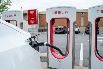 What the Shift to NACS Charging Means for Non-Tesla EV Owners