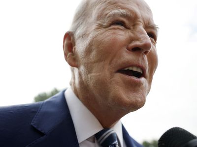 Biden's sleep apnea has led him to use a CPAP machine at night