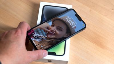 I'm fed up being told mirrorless cameras are a smartphone upgrade. They are not!