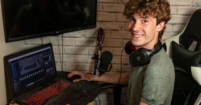 Teen makes £17,000 playing game after failing his GCSEs