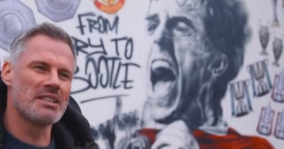 'An absolute disgrace' - Gary Neville mural in Liverpool prompts priceless Jamie Carragher reaction