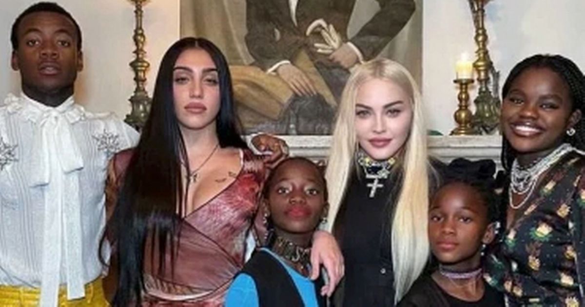 Madonna's family BANNED from talking tour at her…