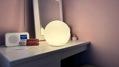 Eve Flare 2023 review: Mood lighting; now with a handle