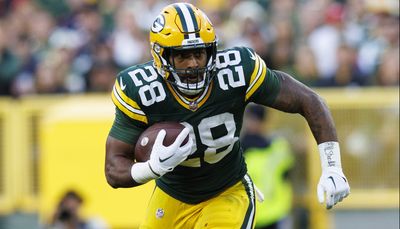 Packers RB A.J. Dillon to host youth football camp in Green Bay