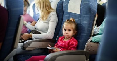 Man praised for calling out selfish mum and 'glitter-crazed' kid on flight