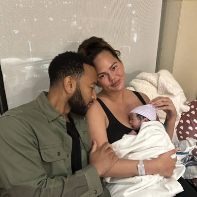 Chrissy Teigen and John Legend announce that they have welcomed their fourth child
