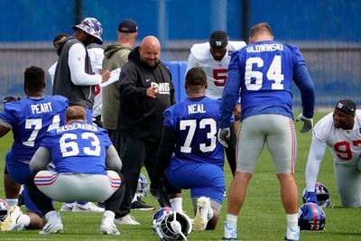 Giants’ Andrew Thomas, Evan Neal thankful for O-line continuity