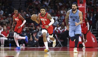 NBA option deadline moves: Rockets keep KJ Martin, waive Daishen Nix