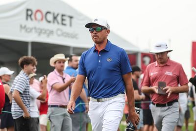 Rejuvenated Rickie Fowler keeps it rolling at Rocket Mortgage Classic