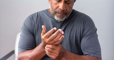 Subtle lung cancer symptom spotted on your fingers - 'unexpected' sign revealed