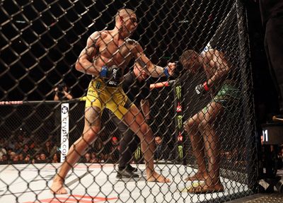 UFC champ Jamahal Hill doubts Alex Pereira packs same punch at light heavyweight