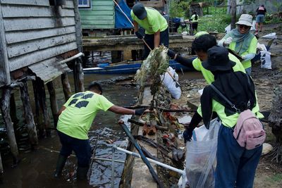 Remote Island Villages Are Copping The Brunt Of Our Plastic Use, This Team Is Trying To Fix It