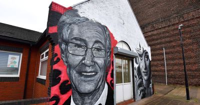 Artist 'honoured' to pay tribute to Paul O'Grady with new mural
