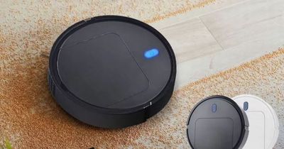 £20 Wowcher robot vacuum cleaner that 'can reach all corners' in high demand with shoppers