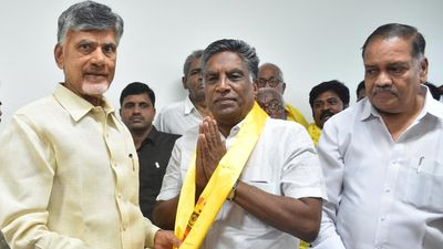 Chandrababu Naidu puts liquor sales in A.P. in last four years at a staggering ₹1 lakh crore